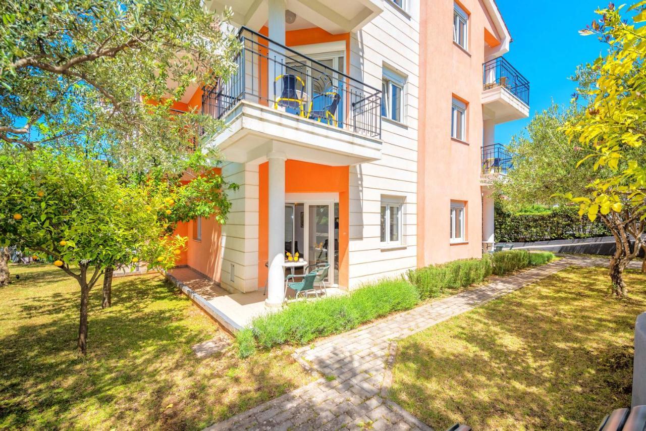 Villa Mihaela Trogir Exterior photo